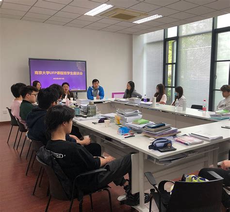 出国留学教育招生说明会举行(图文)|出国留学|留学|咨询点_新浪新闻