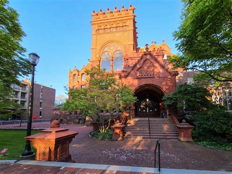 Penn introduces AI master's degree, first in the Ivy League