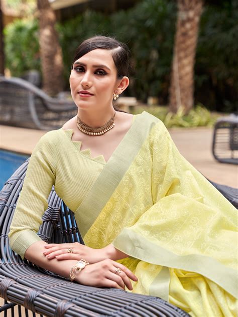 Buy Yellow Pure Linen Saree With Blouse Piece 48194 Online | Karagiri