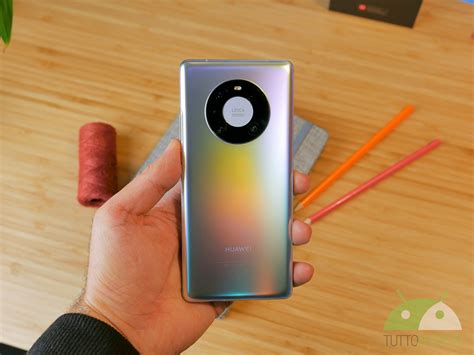 Huawei vuole migliorare le batterie dei suoi smartphone