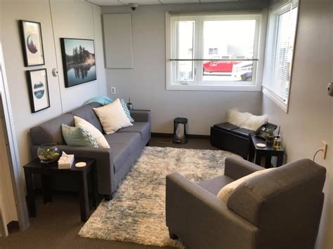 Cosy Interview Room 的图像结果