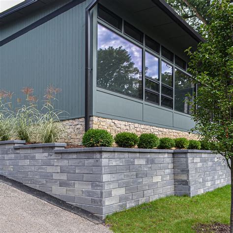 Industrial Concrete Retaining Walls Modern Looking Retaining Wall