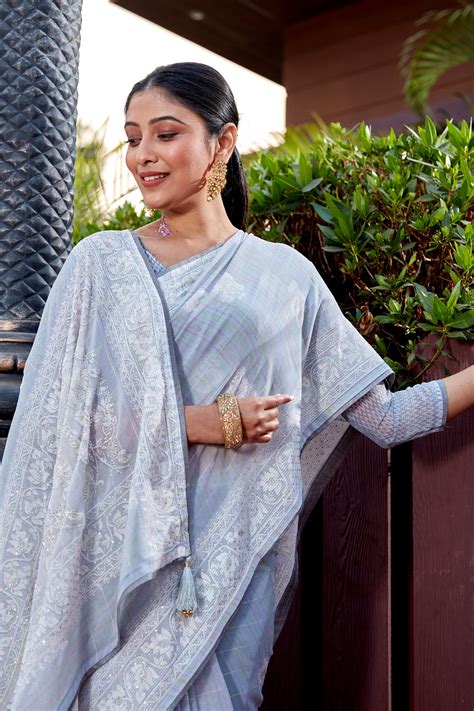 Buy Pastel Blue Georgette Saree online-Karagiri