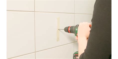 How to drill a hole into a tile – without breaking it | Bosch DIY