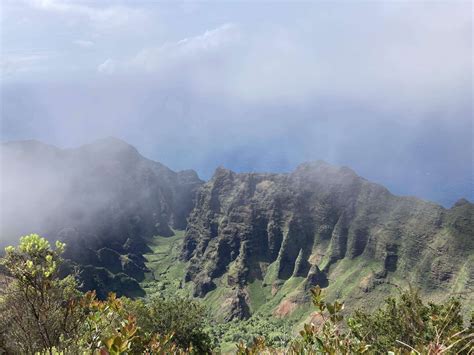 Koke’e Hiking: Nualolo, Nualolo Cliffs, Awa'awapuhi Trail - Adventure ...