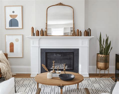 29 Standout Décor Ideas for Above Your Fireplace