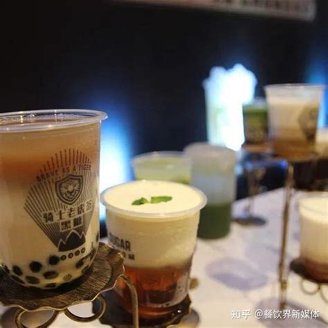 新式中式茶饮：“喜、奈、悦”，奶茶三巨头的三条路 - 知乎