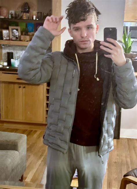 Grocery shopping freeball fit : r/freeballing