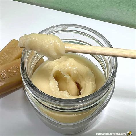 How to Make Petroleum Jelly (Natural Vaseline) - Carolina Honeybees