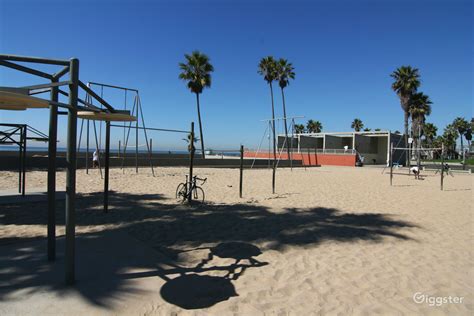 Venice Beach Recreation Center | Rent this location on Giggster