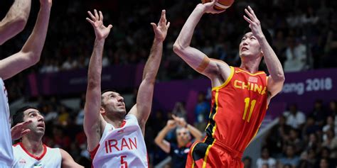 中国男篮决赛击败伊朗，时隔八年重夺亚运会冠军 - 雪花新闻