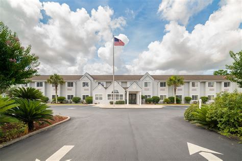Microtel Inn & Suites by Wyndham Pooler/Savannah | Pooler, GA Hotels