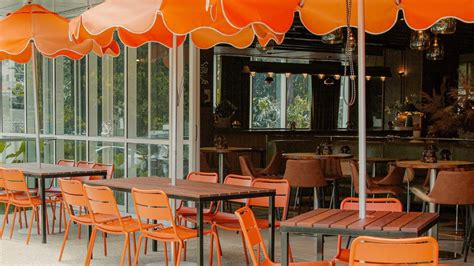 Maggie May, Newstead Review