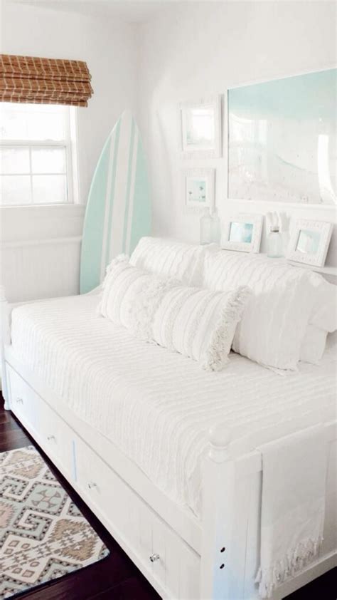 Beachy Room Decor