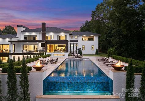 Myers Park Country Club | Luxury-Communities.com