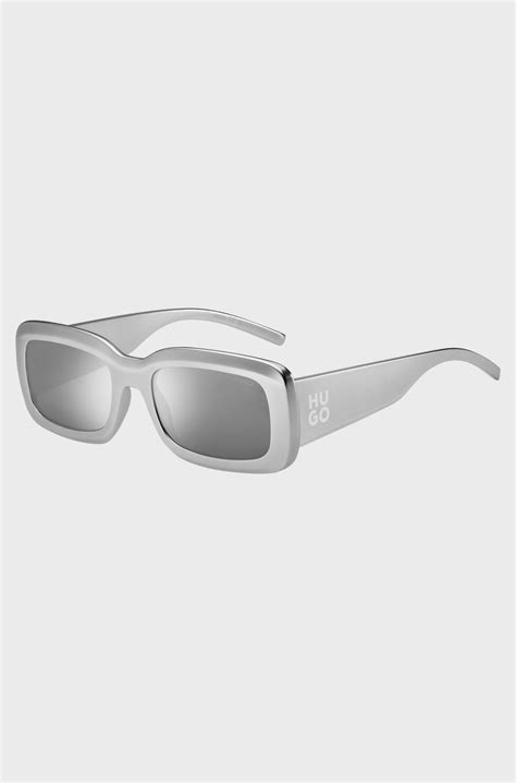 HUGO - Grey sunglasses with stacked-logo temples - Grey