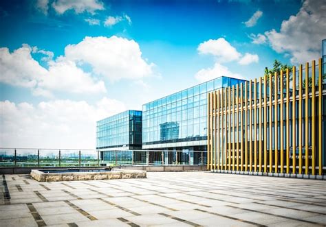 Large Office Building 的图像结果