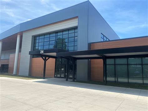 Deaconess Aquatic Center | Architectural Installation Company | Spohn ...