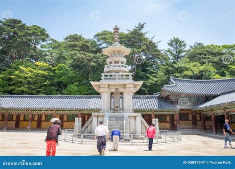 Jun 23, 2017 Bulguksa Temple in Gyeongju, South Korea - Tour ...
