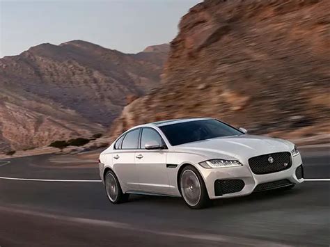 Jaguar unveils new India-made XF version at Rs 47.50 lakh ...