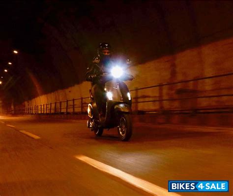 Pure EV epluto 7G price, specs, mileage, colours, photos and reviews ...