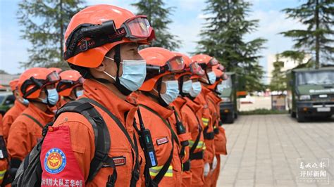 迪庆州消防救援支队开展冰雪天气应急救援演练_香格里拉网