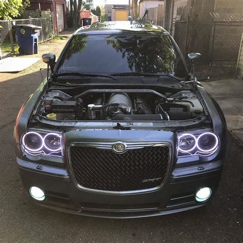 2005-2010 Chrysler 300c/SRT8 Pre-assembled Headlights - Speed of Light ...