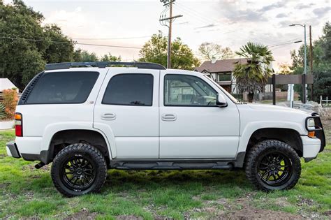 2004 Chevrolet Tahoe Z71 4x4 VIN: 1GNEK13T84R283185 for Sale - Cars & Bids