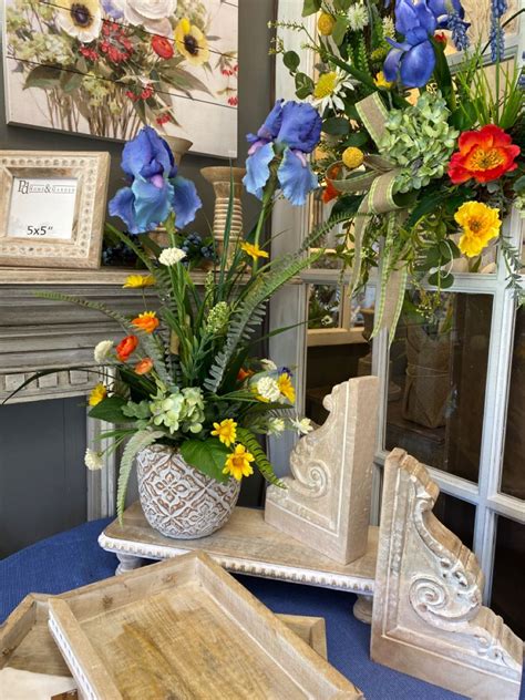 Spring Flower Arrangements 的图像结果