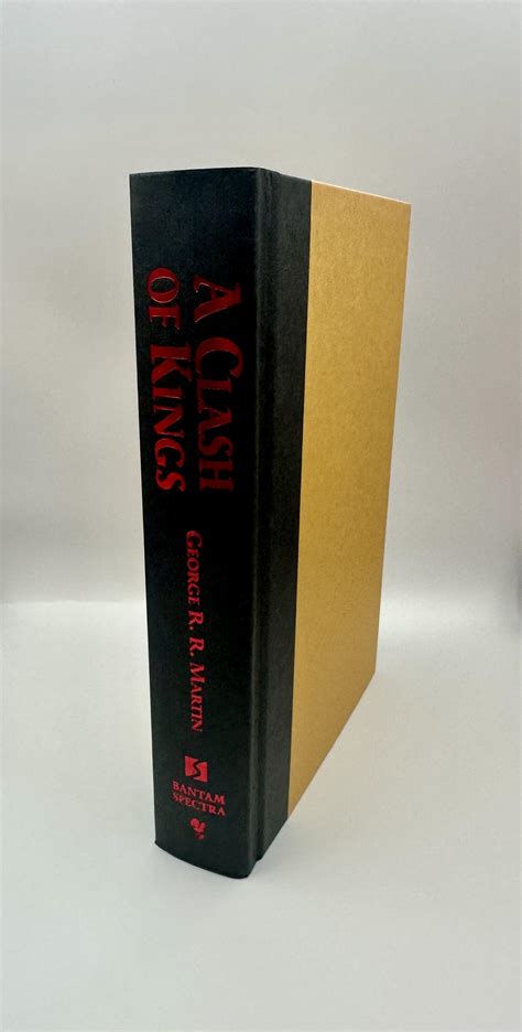 A Clash of Kings (second book in the "Game of Thrones" series by Martin ...