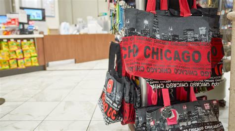 Best Chicago Souvenirs | Go City®