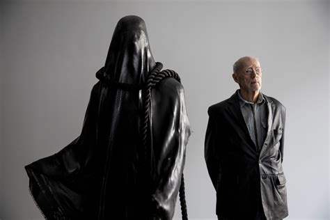 Robert Morris Artist