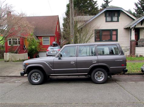 Seattle's Classics: 1980 Toyota Land Cruiser