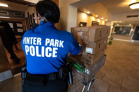Winter Park Police deliver 500 lbs of turkey to seniors, families ...
