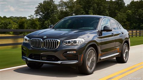 2019 BMW X4 xDrive30i | Front Three-Quarter