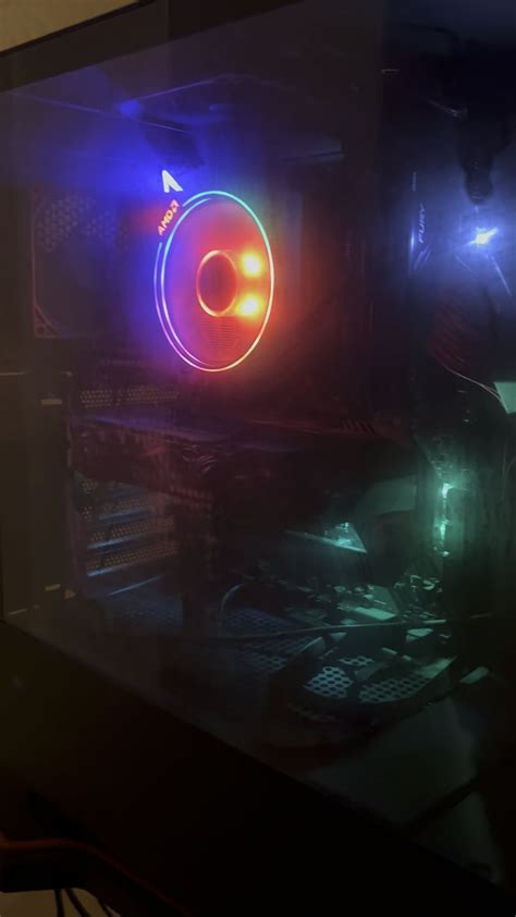 PC randomly restarts by itself : r/PcBuild