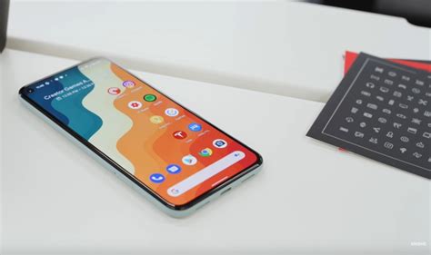 Google Pixel 5 Phone 的图像结果