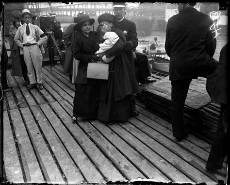 The Eastland disaster: Rare Tribune photos – Chicago Tribune