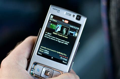 5 More Phones From The 2000s That Show There Was More Innovation Back ...