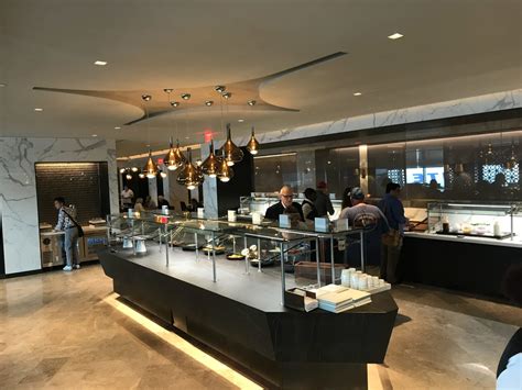 List of Lounges at Newark Liberty International Airport [EWR]