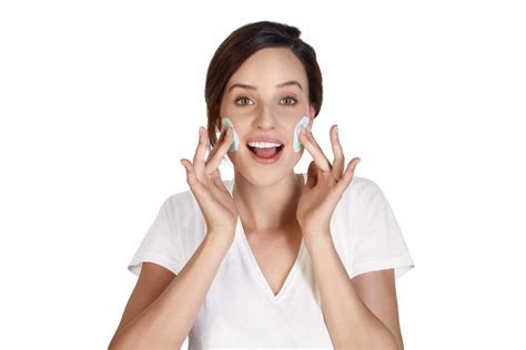 Značaj pilinga kože | Neutrogena