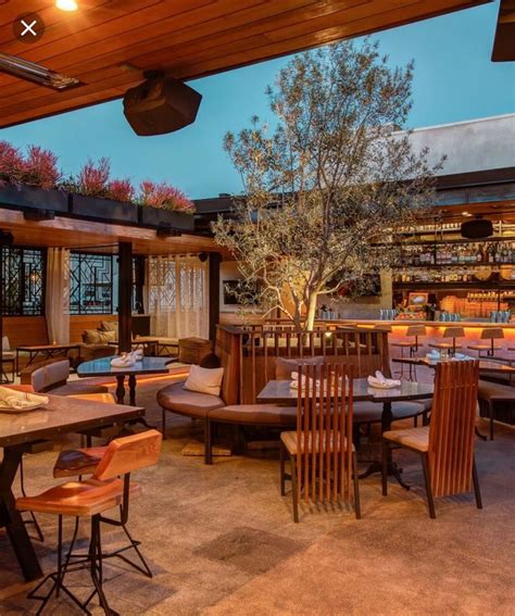 Outdoor Cafe 的图像结果