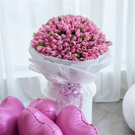 What Do Tulips Represent? Meaning & Symbolism Explained - Flowers.ae