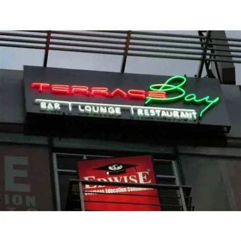 Restaurant Sign Board Design 的图像结果