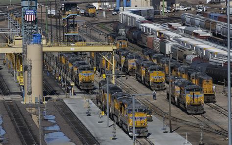 Federal Railroad Inspectors Find Defects On Union Pacific | Positive ...