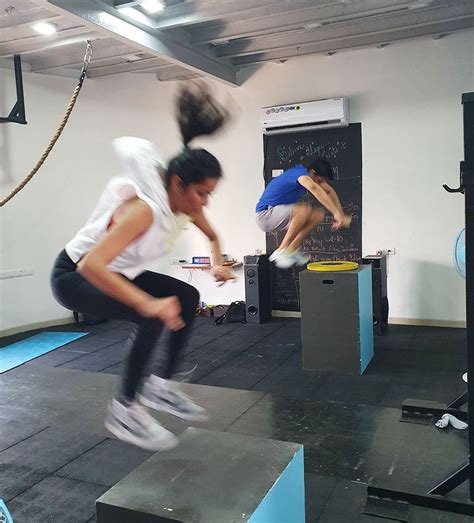 We worked out with Rohan Joshi and his trainer, Urmi Kothari | GQ India