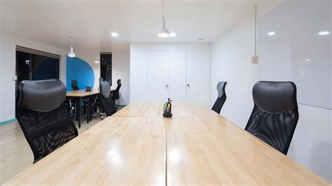 [100+] Zoom Office Backgrounds | Wallpapers.com