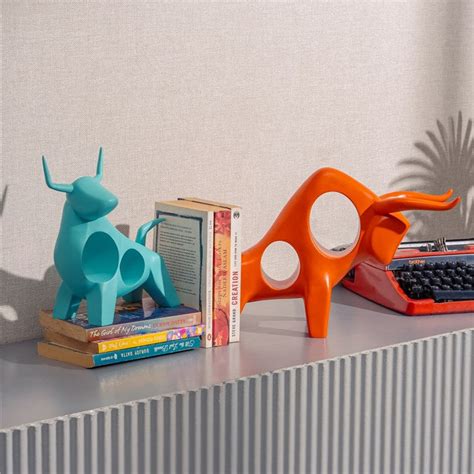 The Quirky Bull Duo - Set of 2 – artbazarindia