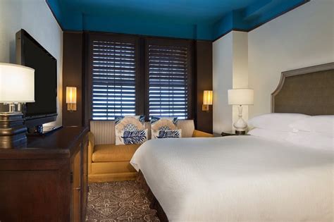 La Concha Key West, Autograph Collection Restaurant: Pictures & Reviews ...