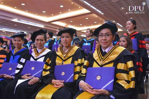 2022年泰国博仁大学毕业典礼照片 - 博仁大学